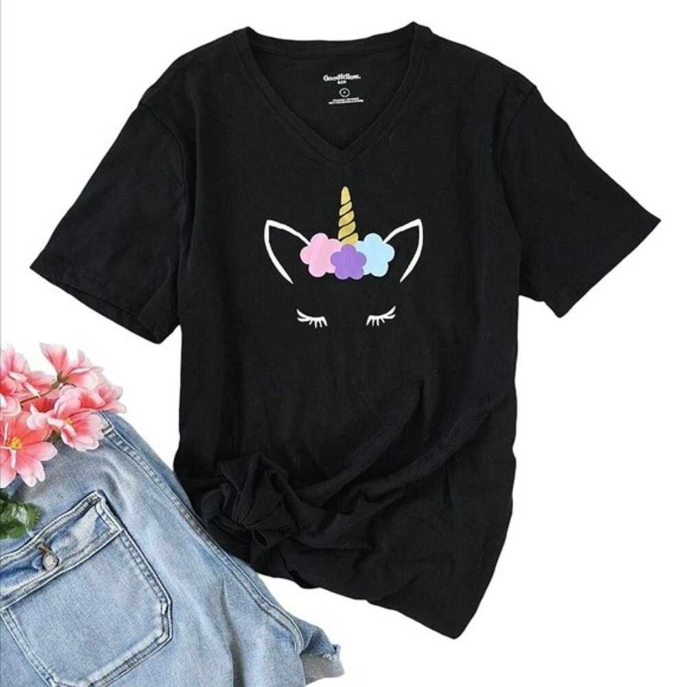 Women's Unicorn T-Shirt Size Small Black Short Sleeves V Neck Fairy Mystical Tee
